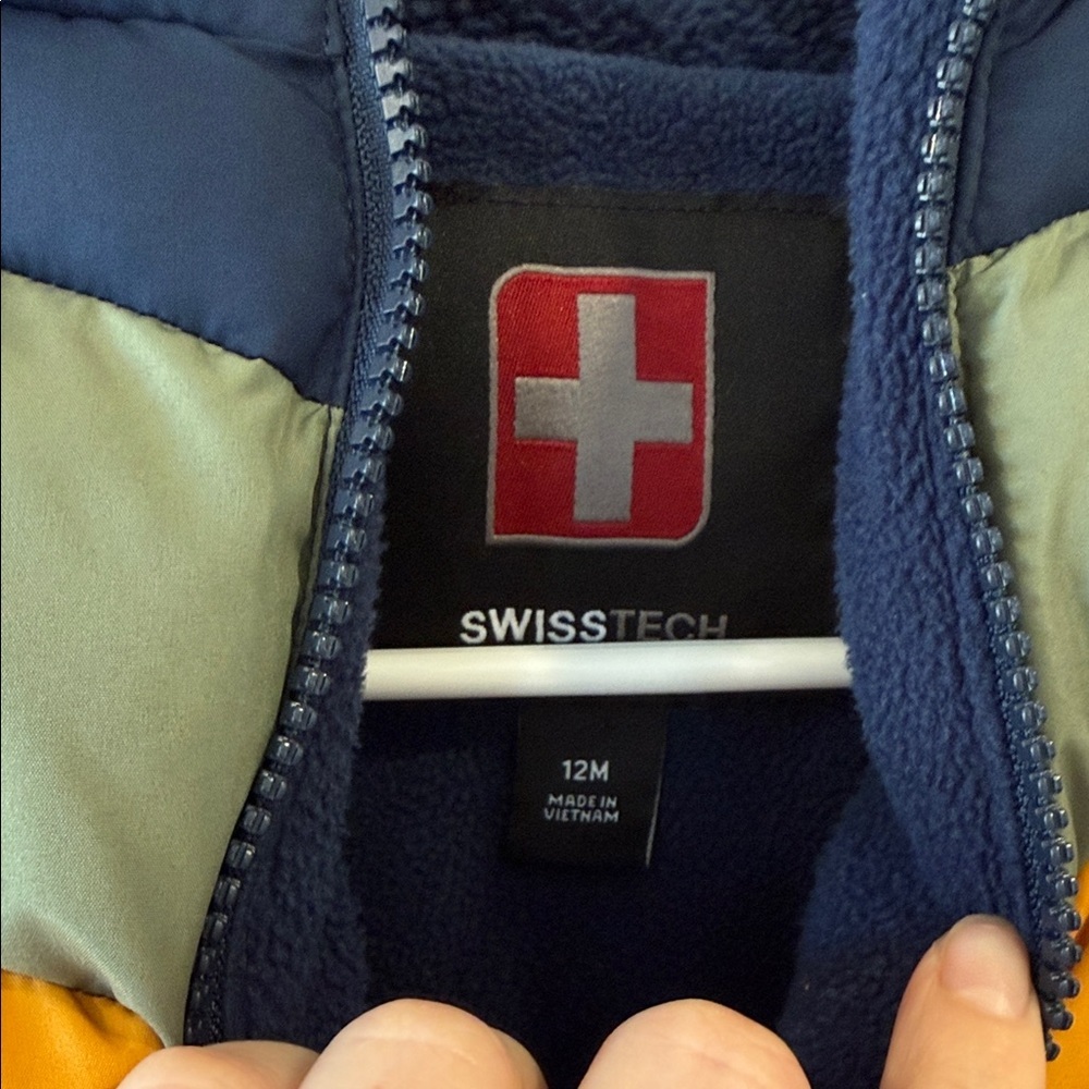 SWISSTECH Colorful Chevron Puffer Jacket - Picture 3 of 5